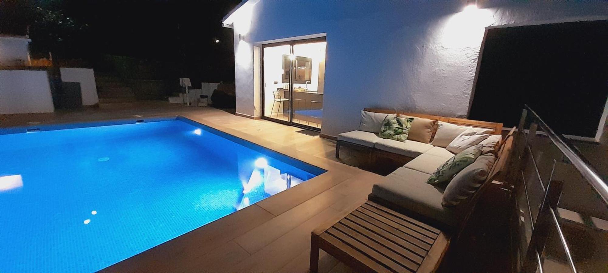 Villa Avril Piscina Privada Y Amplias Terrazas Olivella Exterior foto